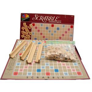 Vintage Scrabble Crossword Game Selchow & Righter 1982 Edition No.17 in Box